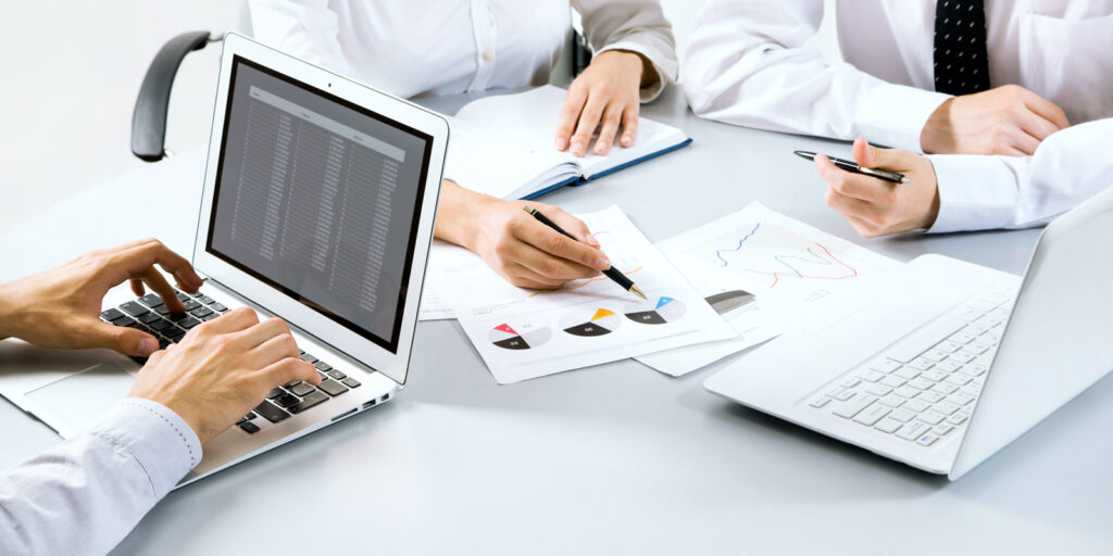 Hr reps sitting at table